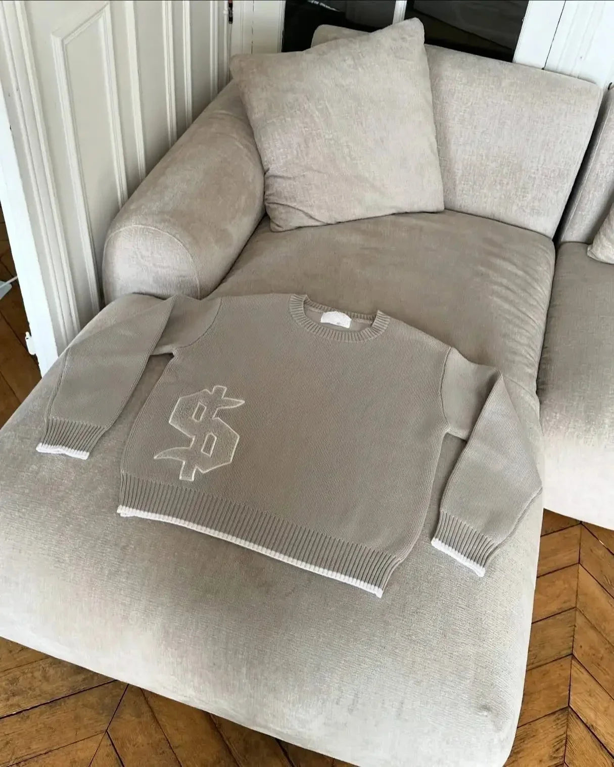 Knit Vyron Money