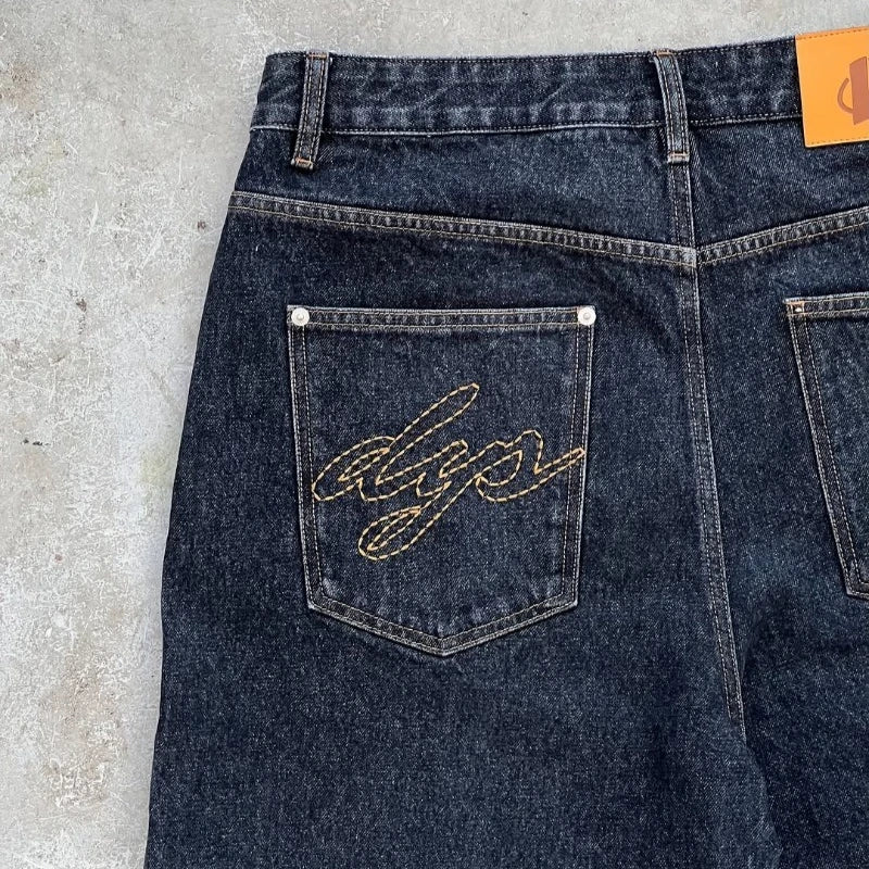 Y2K baggy denim shorts