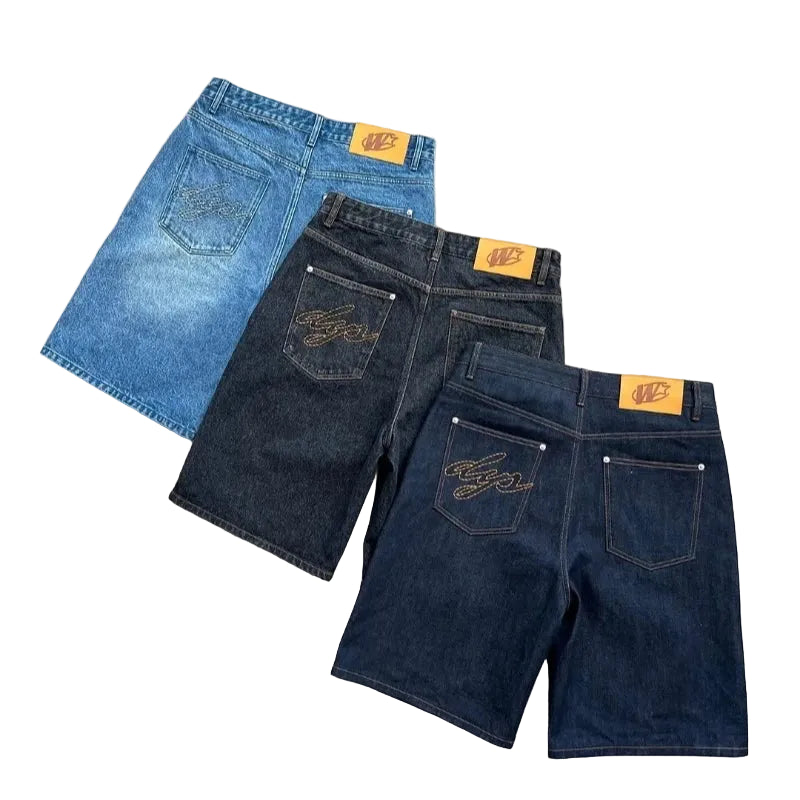 Y2K baggy denim shorts